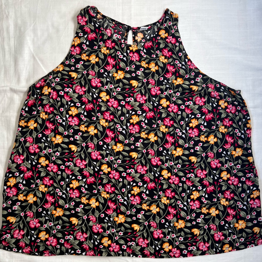 Old Navy Black/Floral Tank XXL